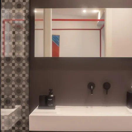 Fra Le Righe - Arte , Design E Interni Siciliani 4*