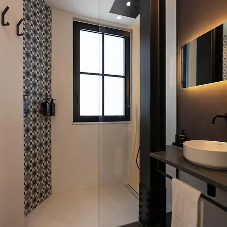 Fra Le Righe - Arte , Design E Interni Siciliani Bed & Breakfast Catania